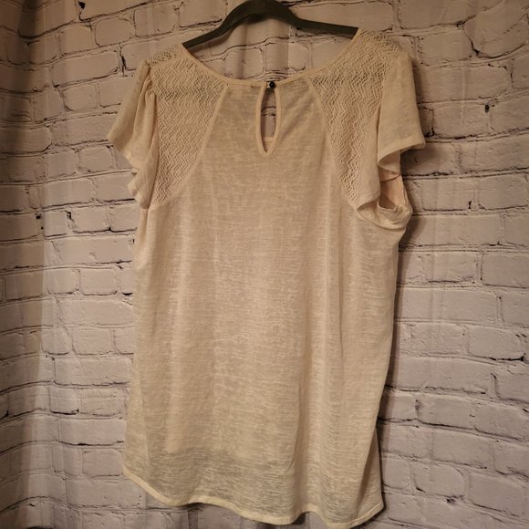 Eyeshadow, Size: 1X, Beige Flutter Sleeve Top - Picture 2 of 5